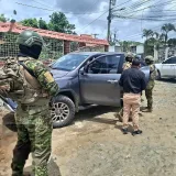 Ejército ecuatoriano incauta $130.000 en Caluma y detiene a dos