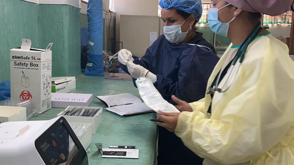 El 90 % de laboratorios públicos está inoperativo por falta de recursos
