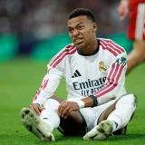 Mbappé se disculpa tras la polémica por Mao en China