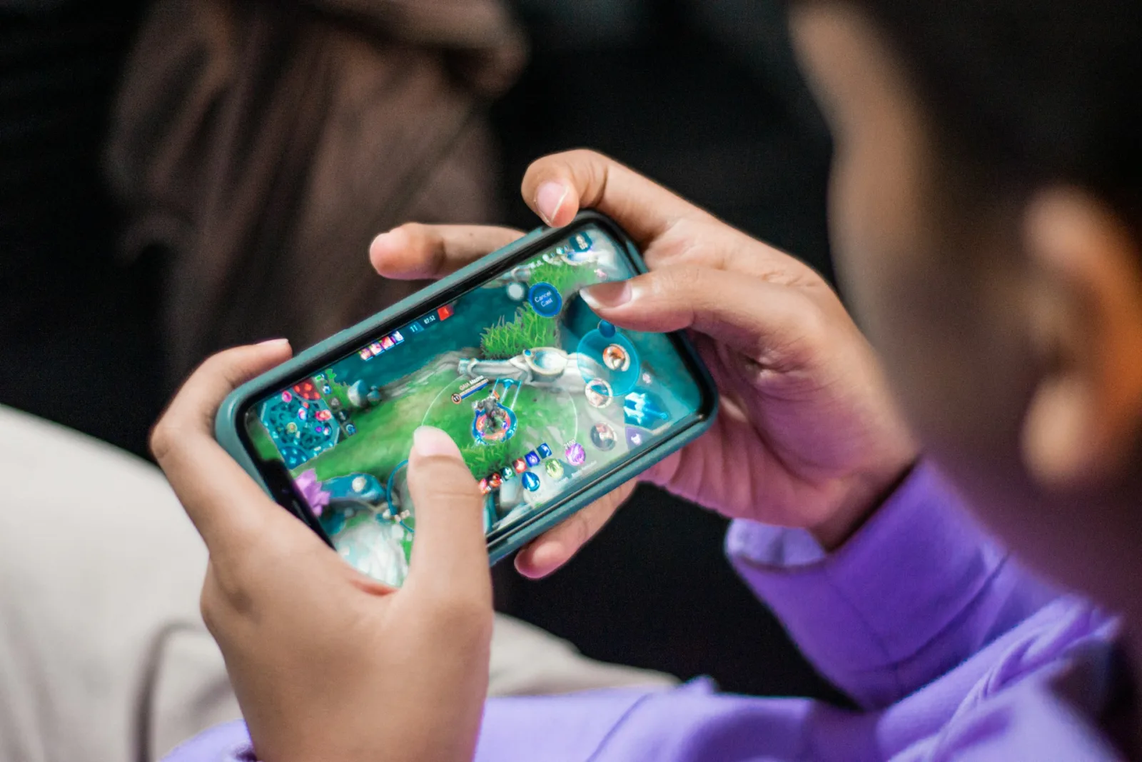 Utsuro abre en iPhone una vía para correr juegos de Xbox One