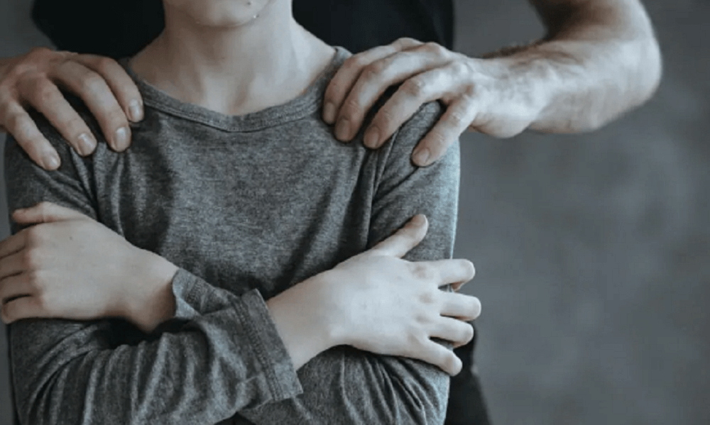 Privan de libertad a sexagenario por abusar de niña de 9 años