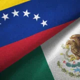 Ipostel y Correos de México evalúan cooperación postal