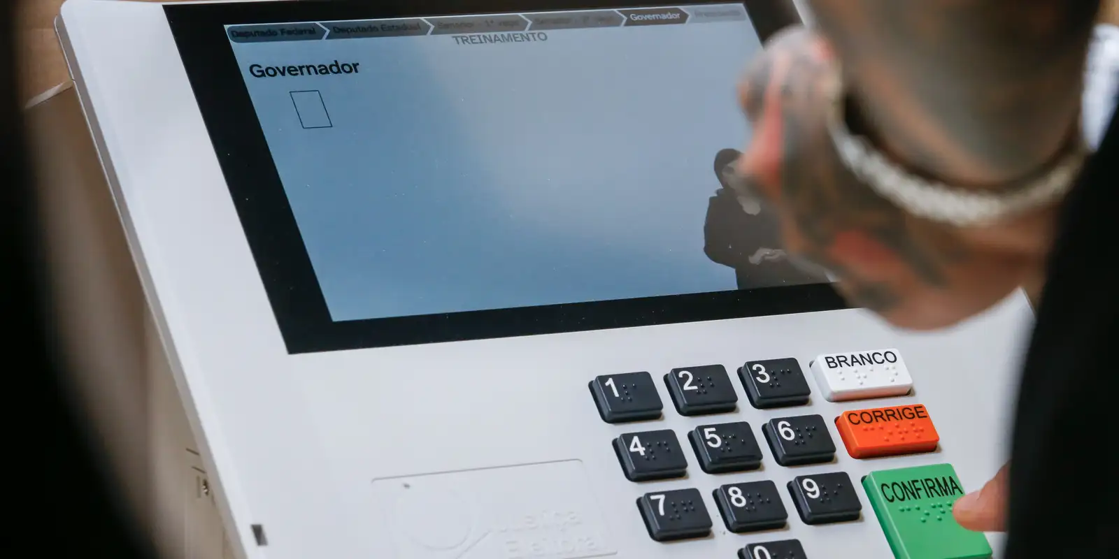 Brasil: verifican cambios en centros de votación antes del balotaje