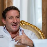 Reggiardo admite conversaciones previas por la transición en Lima