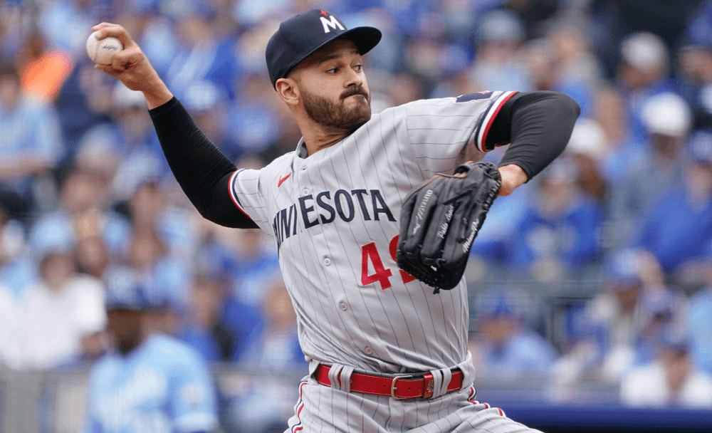 Pablo López blanquea a los Reales en el Opening Day