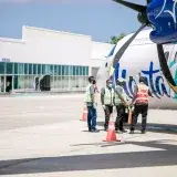 Apoyo aéreo de EE.UU. agiliza ayuda en Maiquetía