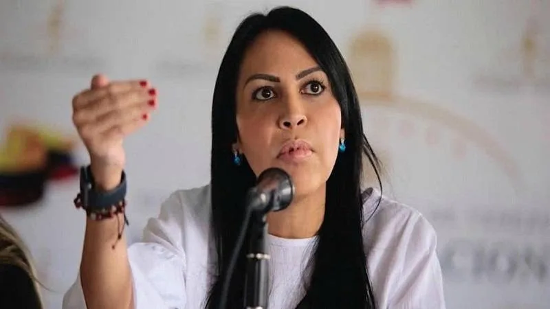 Delsa Solórzano anuncia fallecimiento de su madre María Bernal