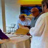 Gobierno español reclama disculpas al PP por “calumnias” sobre salida de González Urrutia