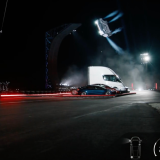 Tesla presenta el nuevo Roadster con propulsores de SpaceX