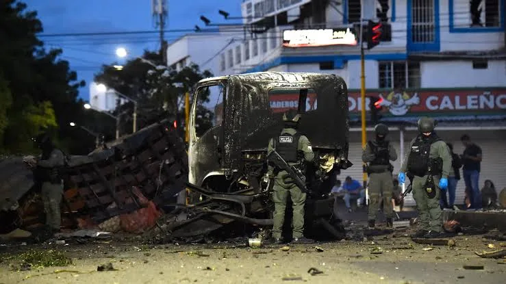 Explosión en Cúcuta deja seis heridos y daños junto a la frontera