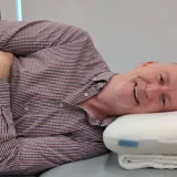 Cómo elegir la almohada ideal para evitar dolores de cuello