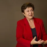 Georgieva advierte que la IA ampliará brechas y deuda global