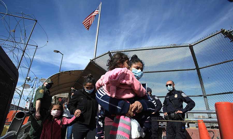 EE. UU. expulsa en un solo día a cientos de migrantes venezolanos 
