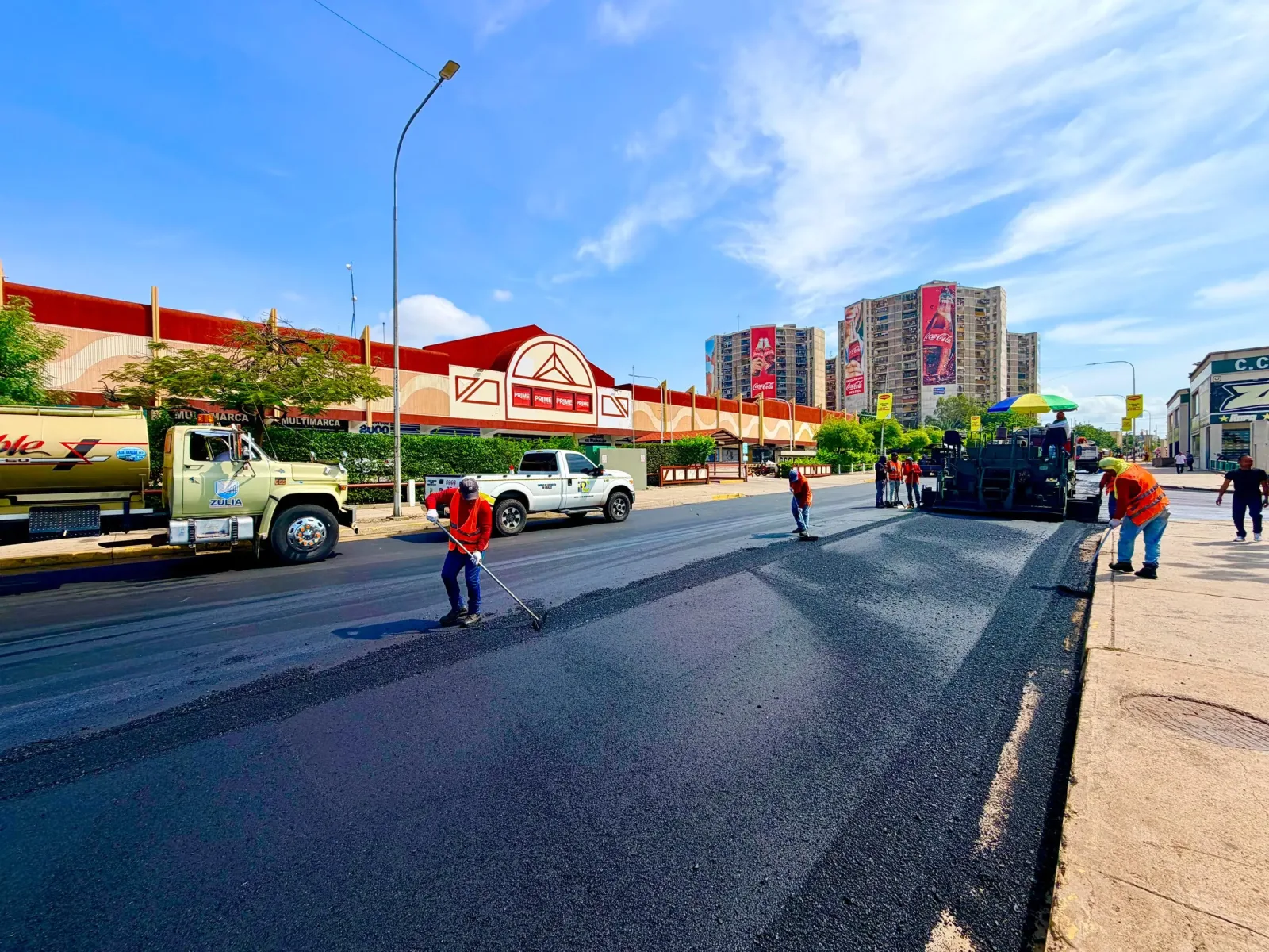 Rehabilitan alumbrado de la avenida Libertador en Maracaibo