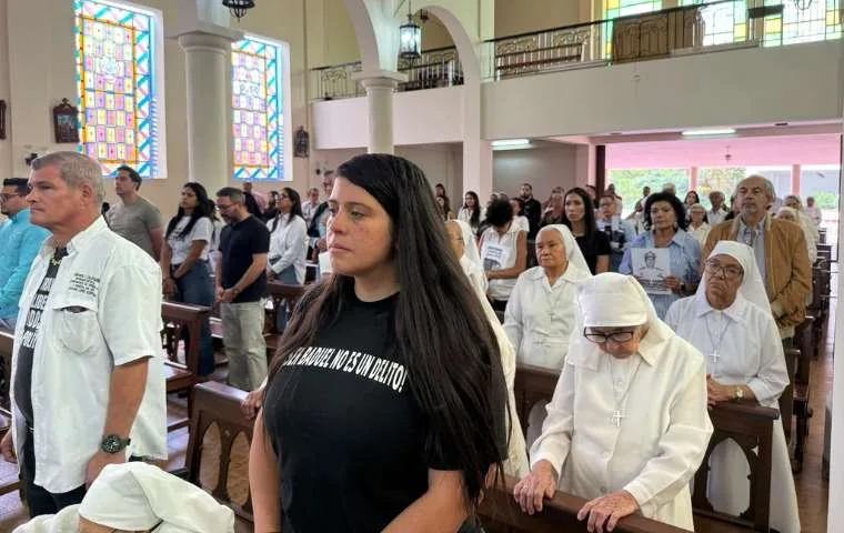 Andreína Baduel denuncia 34 presos políticos con graves problemas