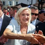 Le Pen capitaliza el debate sobre seguridad antes