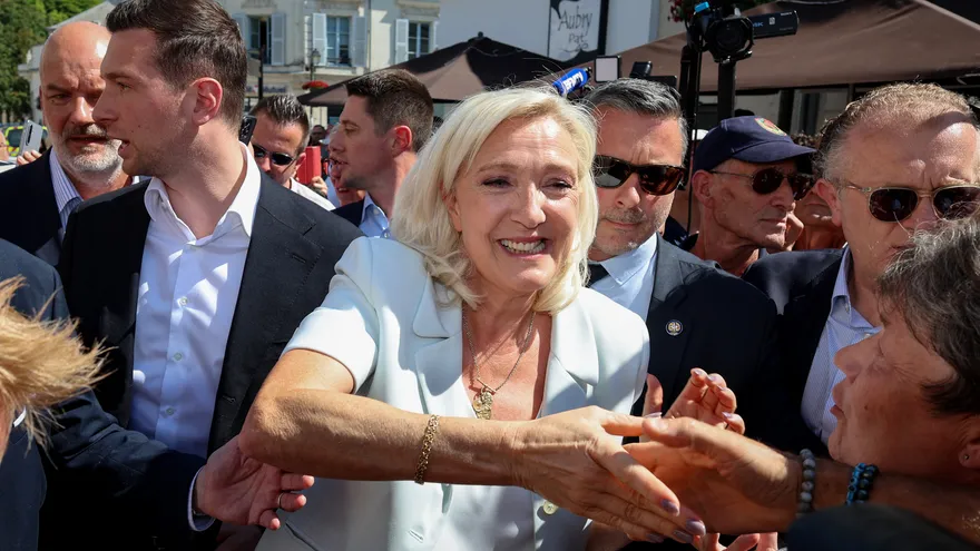 Le Pen capitaliza el debate sobre seguridad antes