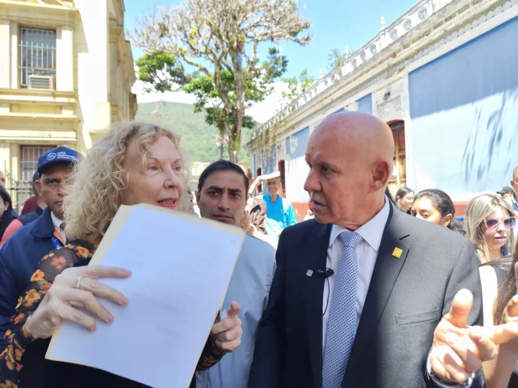 Gobierno anuncia restitución de fondos para investigación en la ULA