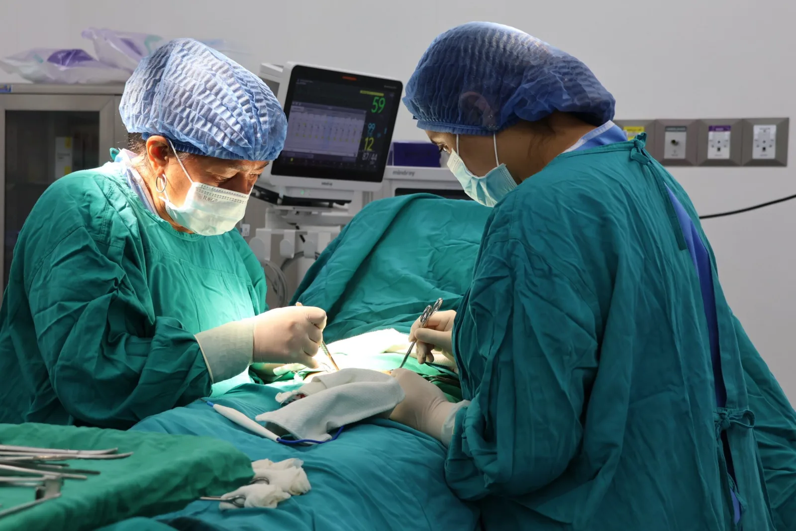 Ecuador destina $41 millones a obras en su red hospitalaria