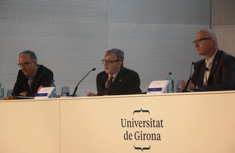 File:Narcís Comadira doctor honoris causa IMG 7359 (44136871340).jpg