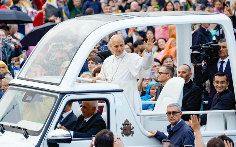 El papa León XIV retoma las audiencias tras cirugía pulmonar
