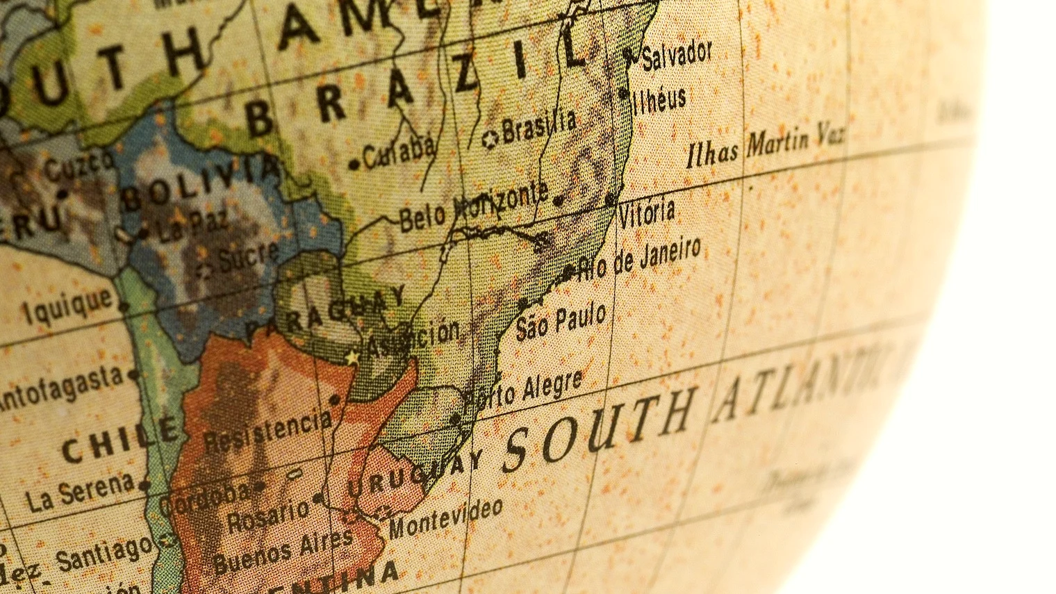 Argentina mira los comicios de Brasil, EE UU y la visita papal