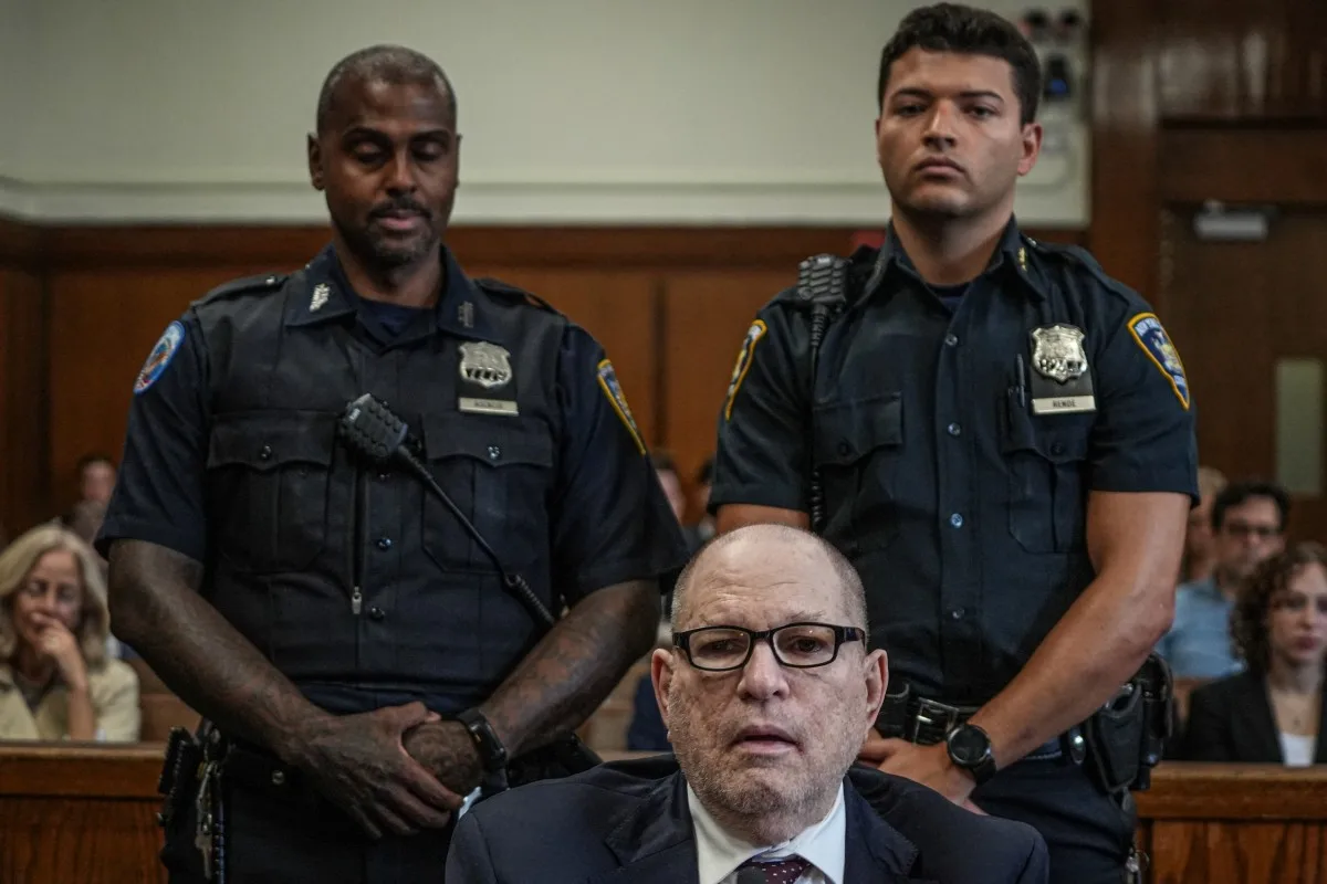 Harvey Weinstein recibe condena de 15 años de prisión en Nueva York