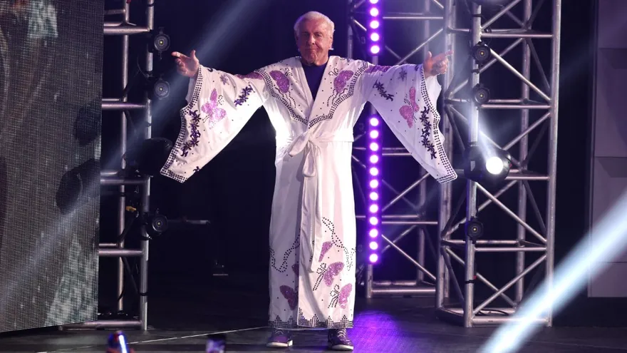 Ric Flair es hospitalizado tras sufrir una caída en Tampa