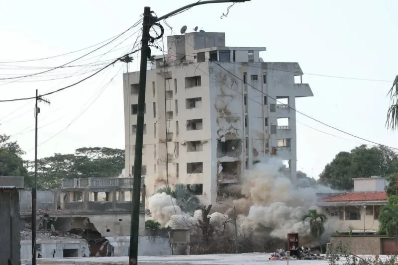 La Guaira suma 12 demoliciones controladas tras sismos