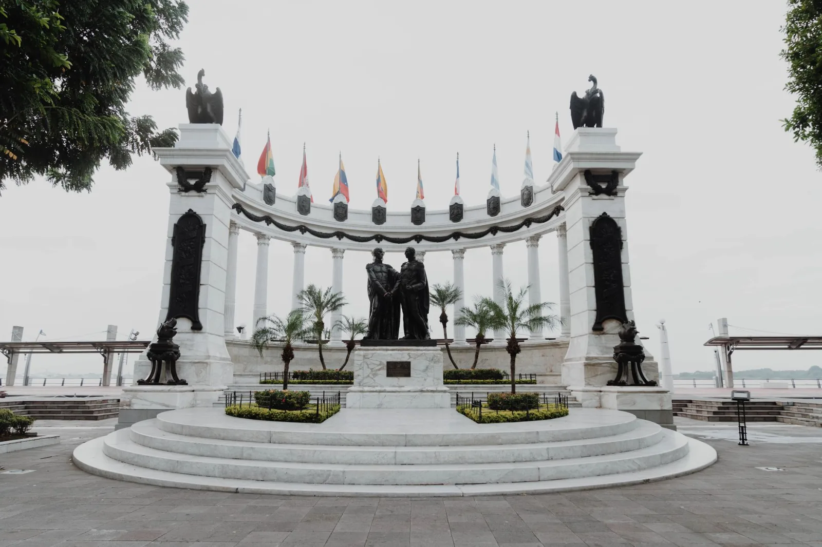 View of Hemicycle De La Rotonda monument in Guayaquil, Ecuador, captured in daylight.
