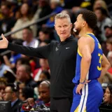 Kerr frena un golpe al futuro de Curry en Golden State
