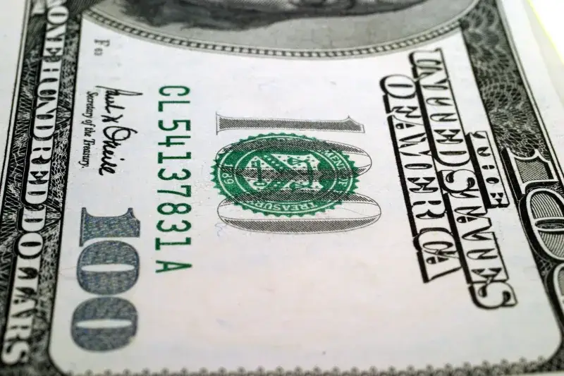 Dólar hoy en Venezuela: el paralelo baja a 895,32 Bs este jueves