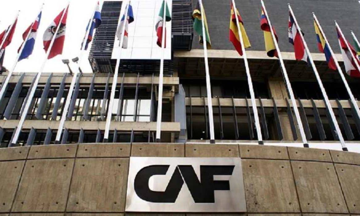 Gobierno y la CAF abordan financiación de "importantes proyectos" en el país