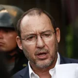 Chlimper niega ser opción para la PCM y respalda a Galarreta