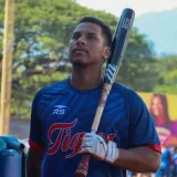 Jorbit Vivas se incorpora a Tigres de Aragua para 2026-2027