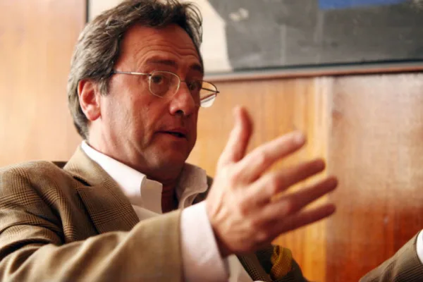 Roig ve posible pacto laboral con aval de tres sectores