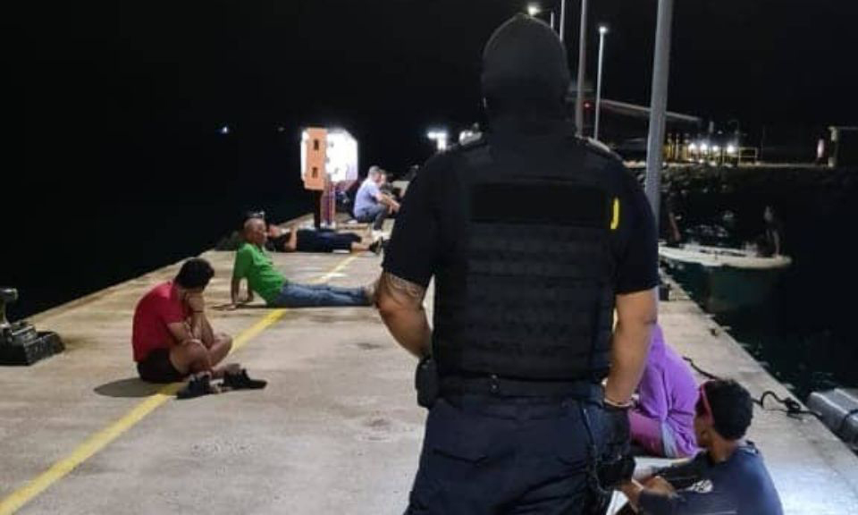 Denuncian detenciones de venezolanos en Curazao tras reabrir fronteras