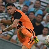 Gleiker Mendoza abrió el 3-0 del Shakhtar ante el Dinamo Kiev