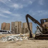 La Guaira sigue removiendo escombros cuatro meses después
