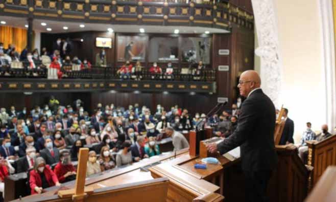 Rodríguez asegura que "hay 19 detenidos" por hechos de corrupción