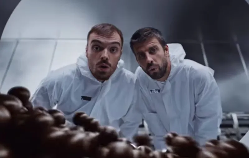 Ibai Llanos y Gerard Piqué lanzan snacks de chocolate
