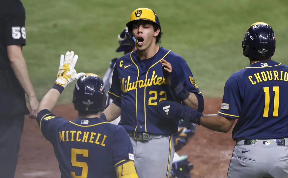 Milwaukee rompe a Tampa Bay y queda a un paso del título