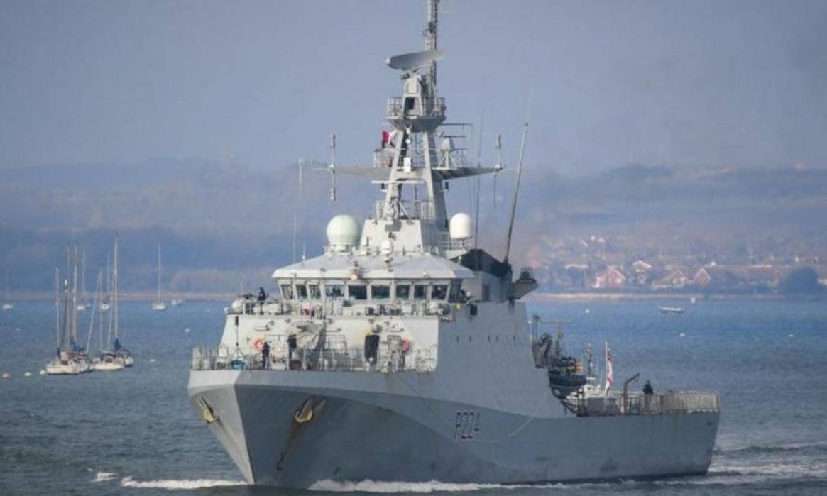 Gobierno ve como "amenaza" llegada de buque de guerra británico a Guyana