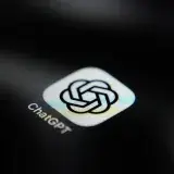 OpenAI suspende suscripciones Pro por alta demanda de Astra