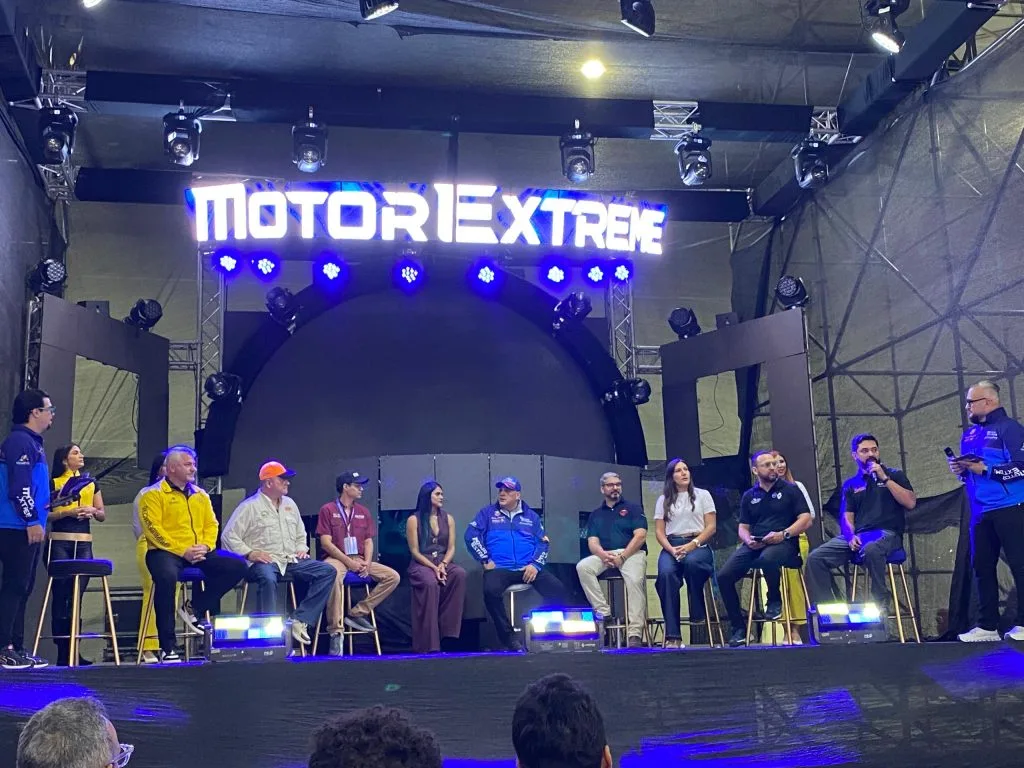 Motor Extreme reúne más de 500 vehículos en Maracay