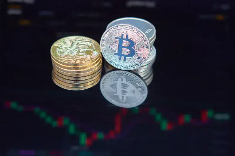 TAO, ZEC y WBT suben con fuerza y enfrentan resistencias clave en junio de 2026