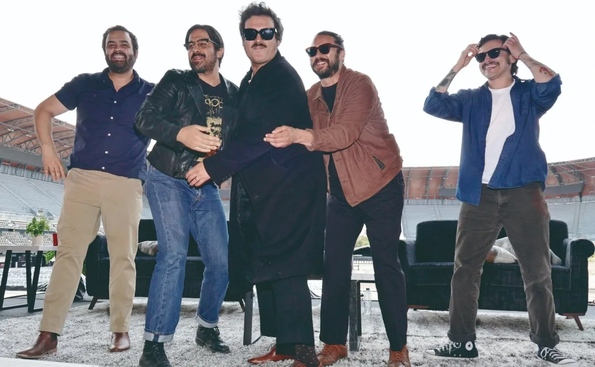 Enjambre bajará sus shows en México para grabar nuevo disco