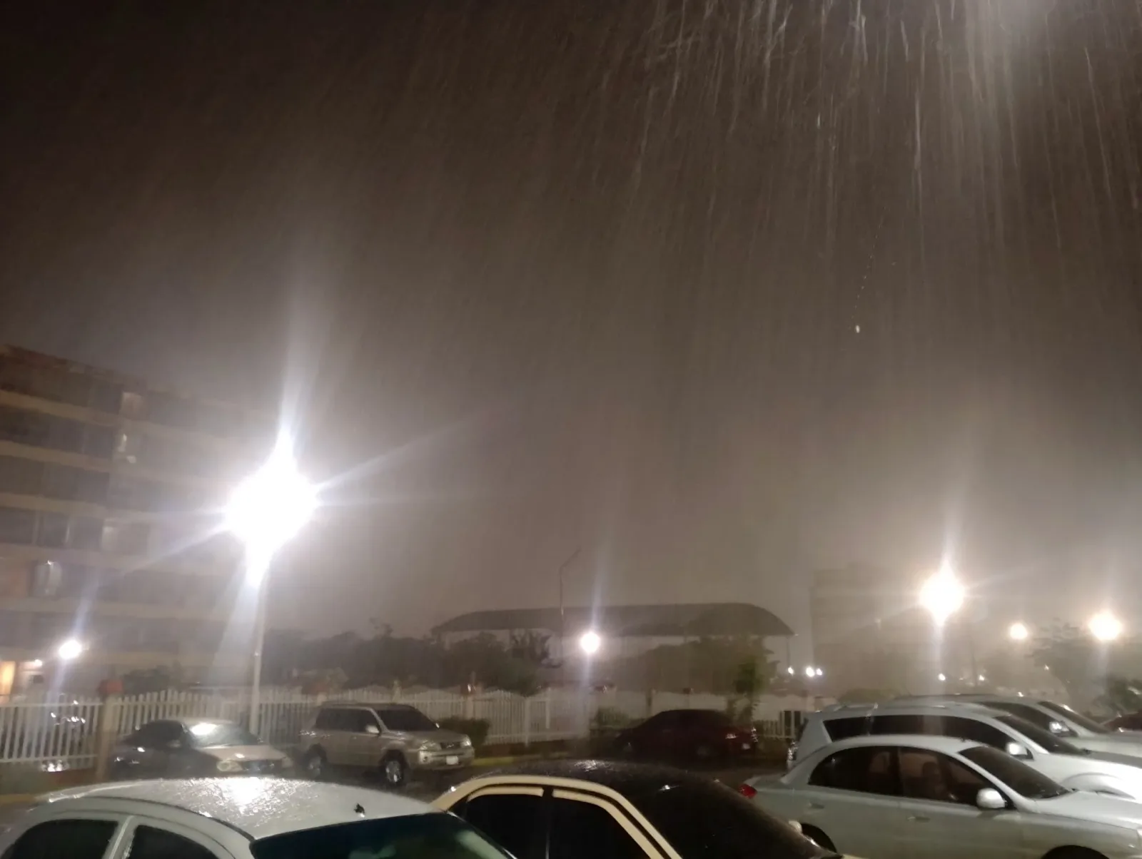 Lluvias y tormenta eléctrica sorprenden a Maracaibo y San Francisco