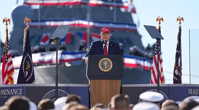 Trump activa plan de 6.600 millones para submarinos