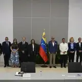 Delegación opositora abordará garantías y libertad de expresión